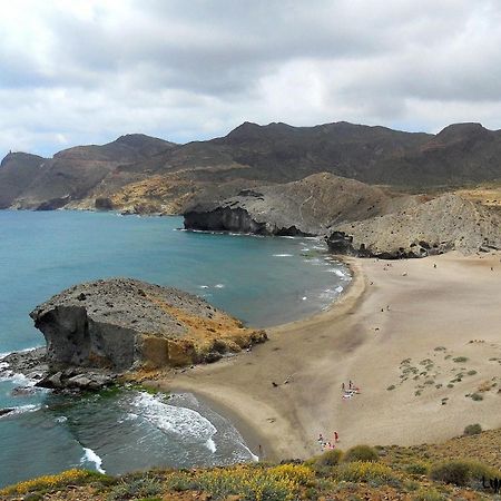 Lyrioshomes Beach Roquetas De Mar , Piscina Y Parque Infantil Екстер'єр фото
