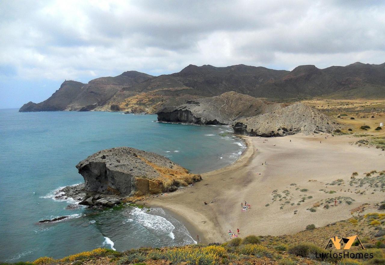Lyrioshomes Beach Roquetas De Mar , Piscina Y Parque Infantil Екстер'єр фото